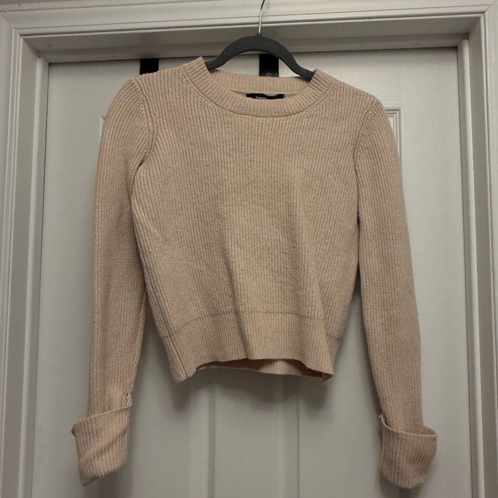 Theory ballet pink cuffed sleeve ribbed crewneck wool blend Size M